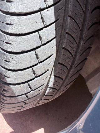 Nissan Almera 2003