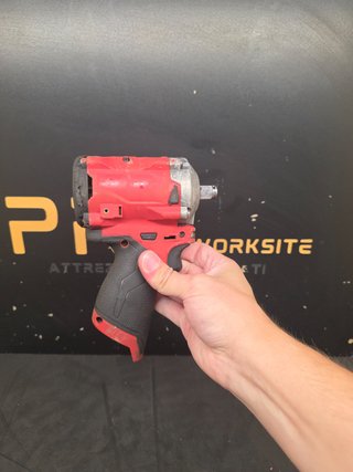 Avvitatore a impulsi Milwaukee M12 1/2