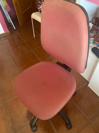 Silla de oficina roja