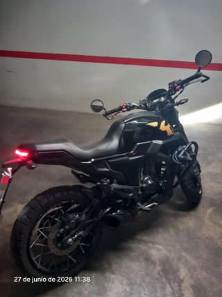Zontes GK125 x Negra