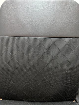 Silla de escritorio giratoria negra