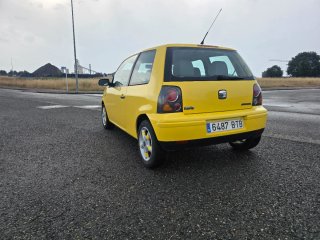 SEAT Arosa 2002