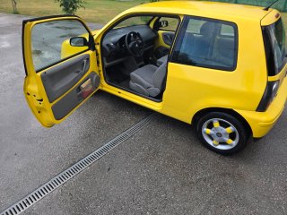 SEAT Arosa 2002