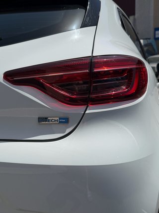 Renault Clio Zen HYBRID 2021