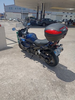 Suzuki 1250 FA Azul