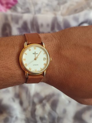 Reloj Bulova Automático Dorado y Marrón
