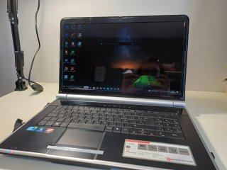 Portátil Packard Bell Easynote LJ75