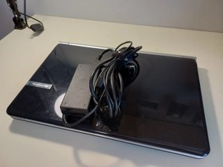 Portátil Packard Bell Easynote LJ75
