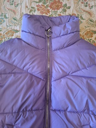 Chaqueta puffer lila