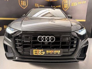 Audi Q8 2021