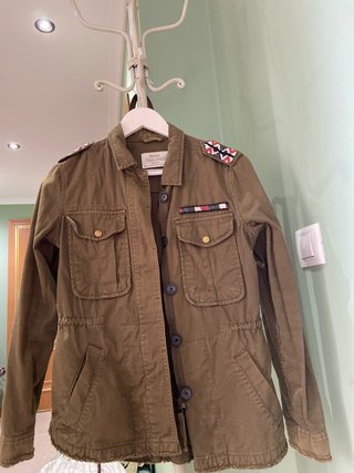 Chaqueta Verde Militar Bershka Talla S