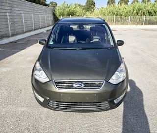 Ford Galaxy 2012