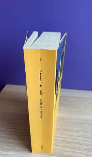 El mundo de Sofía Novela sobre la historia de l...