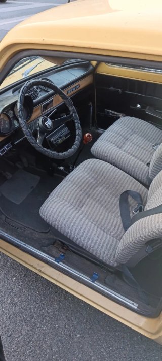 SEAT 127 1996