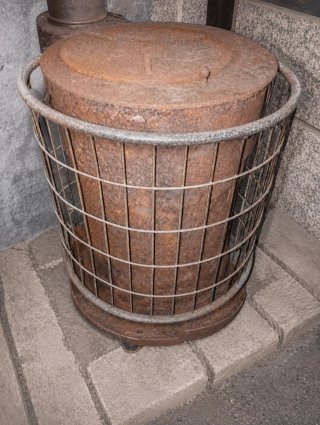 Estufa antigua de hierro