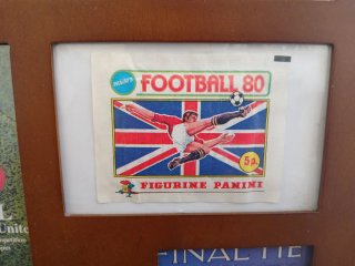 Marco expositor Panini memorabilia fútbol