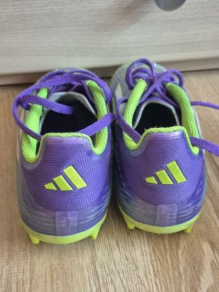 Zapatillas fútbol F50 T.33 niño