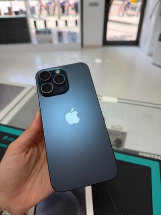 IPHONE 15 PRO MAX 256GB SEMI NUEVO