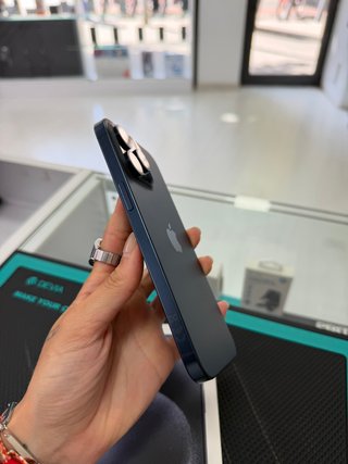 IPHONE 15 PRO MAX 256GB SEMI NUEVO