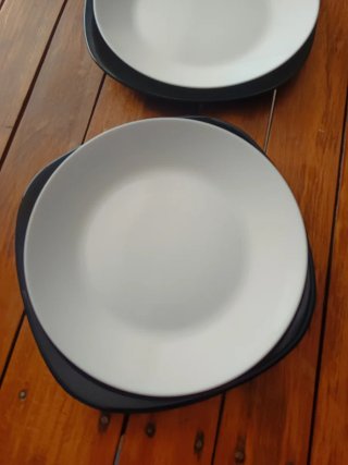 Set 2 Piatti Black end White