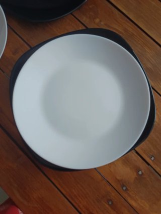 Set 2 Piatti Black end White