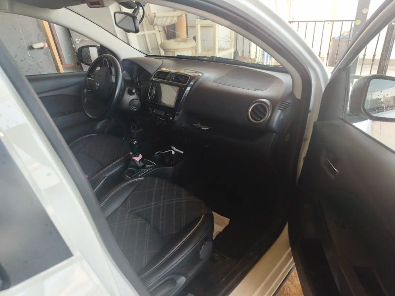 Mitsubishi Space Star 2023 - foto 1
