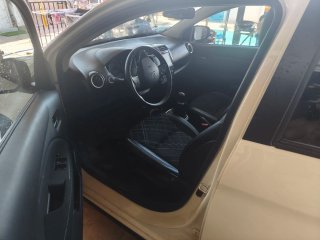 Mitsubishi Space Star 2023