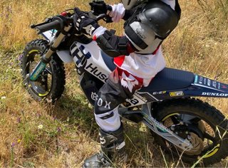 Husqvarna EE2 Motocross Eléctrica Infantil