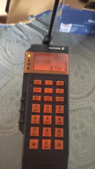 Teléfono transportable Ericsson Hotline Años 80
