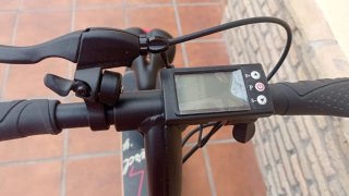 Patinete eléctrico con asiento