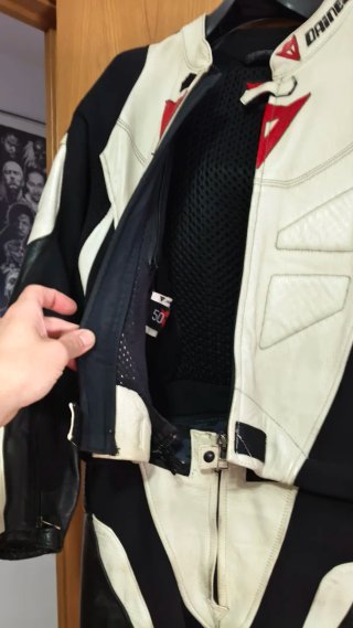 Mono de cuero Dainese para moto de 2 piezas