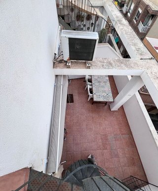 Ático en alquiler en Carolinas Altas en Alicante