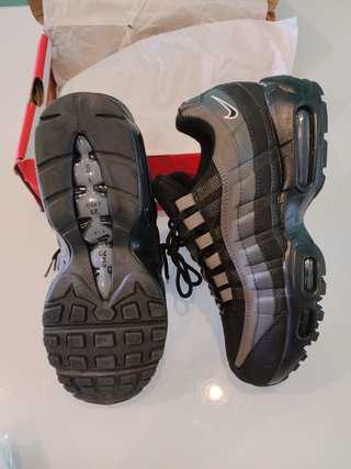 Nike Air Max 95 Zapatillas Negras Grises