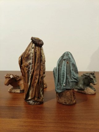 4 Figuras Nacimiento: Jesús, María, Buey, Mula