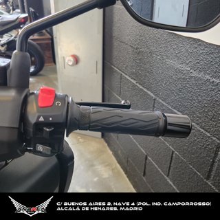 SUZUKI BURGMAN 400 2021 €84/MES S/E