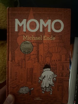 Libro Momo de Michael Ende