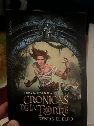 Libro Crónicas de la Torre: Fenris, el elfo