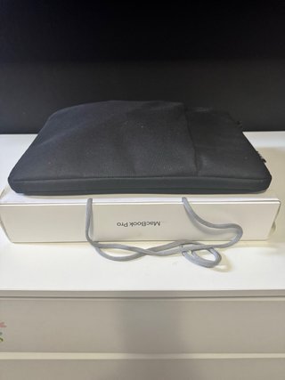 MacBook Pro 16 M4 Pro 24GB 512GB AppleCare + Mouse