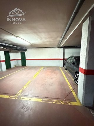 Garaje en alquiler en Centro en Segovia