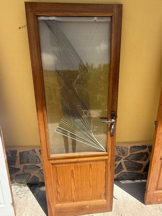 Puerta de madera con cristal 72x200