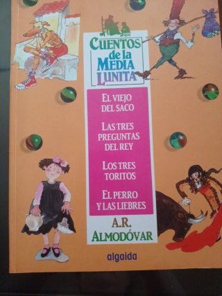 Lote de cuentos de la Media Lunita