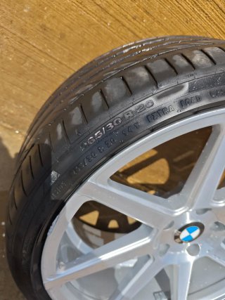 Llantas 20" Doble Medida con Neumáticos
