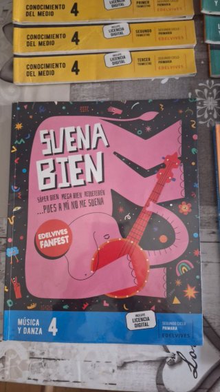 Libros Karol Wojtyla 4° primaria