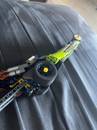 LEGO Technic 42033 - Bólido de Récords (Dragster)