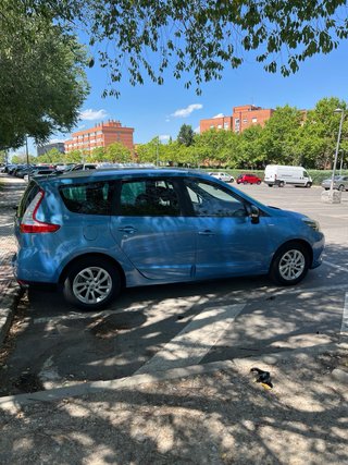 Renault Grand Scenic 2015 7 plazas
