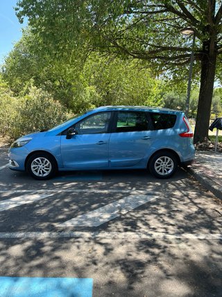 Renault Grand Scenic 2015 7 plazas