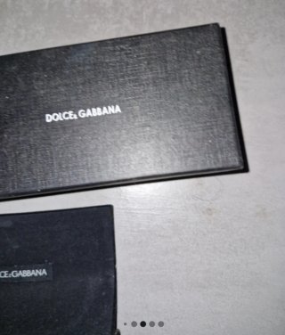 Gafas de sol Dolce & Gabbana negras y doradas