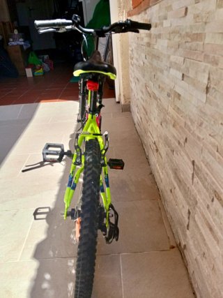 Bicicleta Rockrider ST 500 20 Infantil