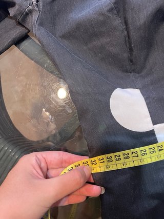 Traje Flamenca Negro con Lunares Blancos y adornos