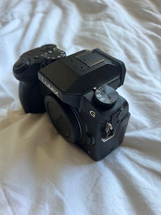 Cámara Panasonic Lumix DMC-G7K 4K